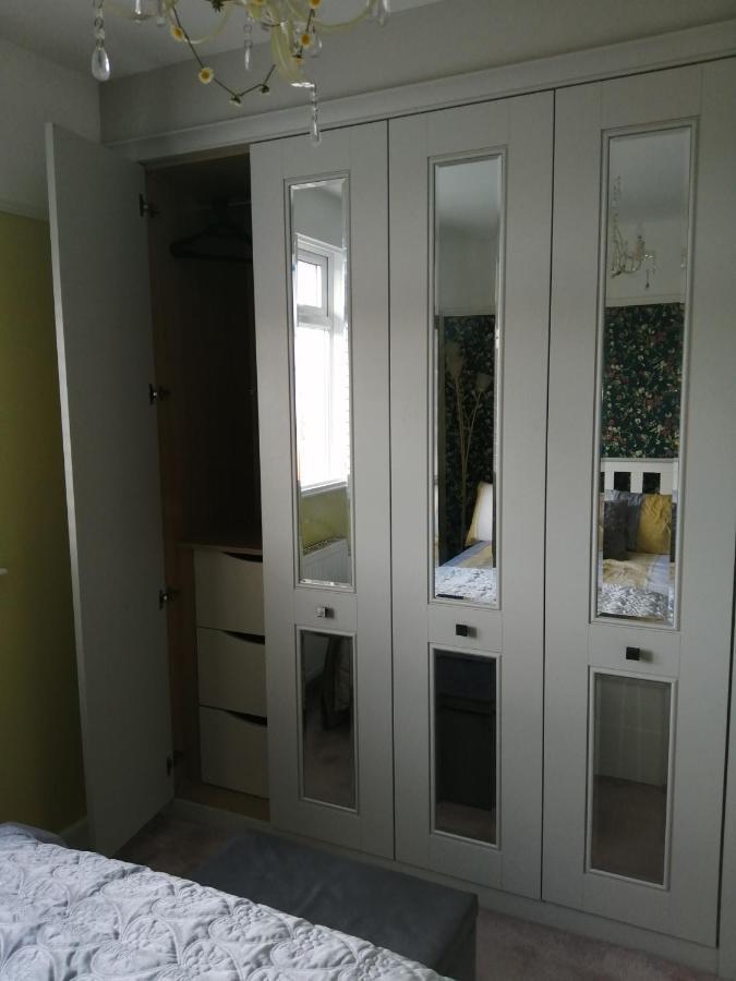 Apartamento Charming Pink House With Perfect Location Whitstable Exterior foto